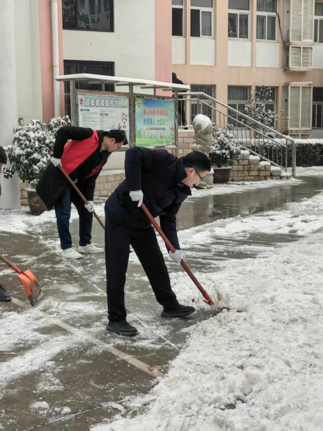 4c9209f2843e2b1ab5a57f973e06a60